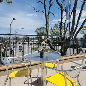 hotel-ideale-rimini.emilia-romagnahotels.net/